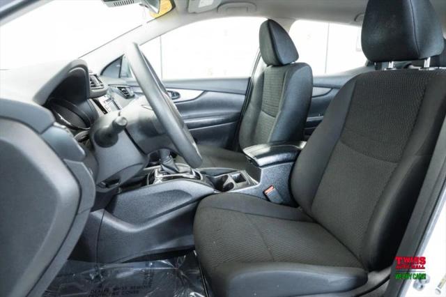 2020 Nissan Rogue Sport S AWD Xtronic CVT