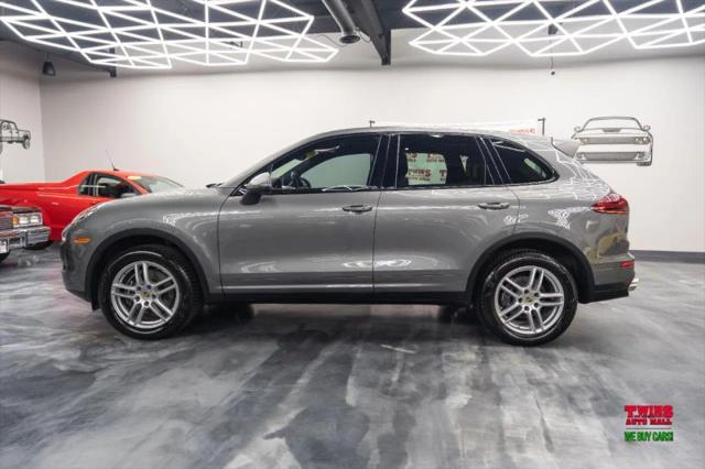 2018 Porsche Cayenne Base