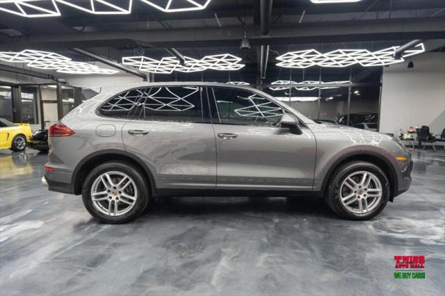 2018 Porsche Cayenne Base
