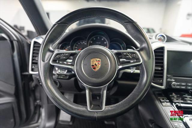 2018 Porsche Cayenne Base