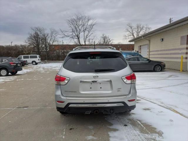 2016 Nissan Pathfinder SL