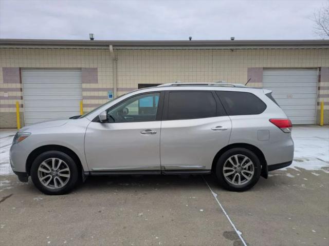 2016 Nissan Pathfinder SL
