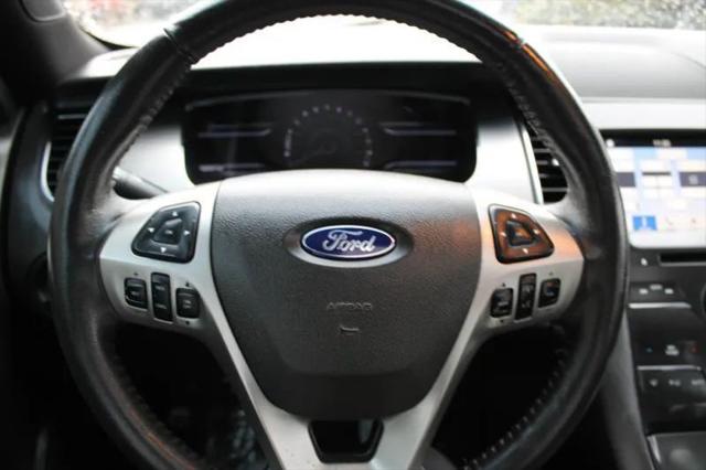 2018 Ford Taurus SEL