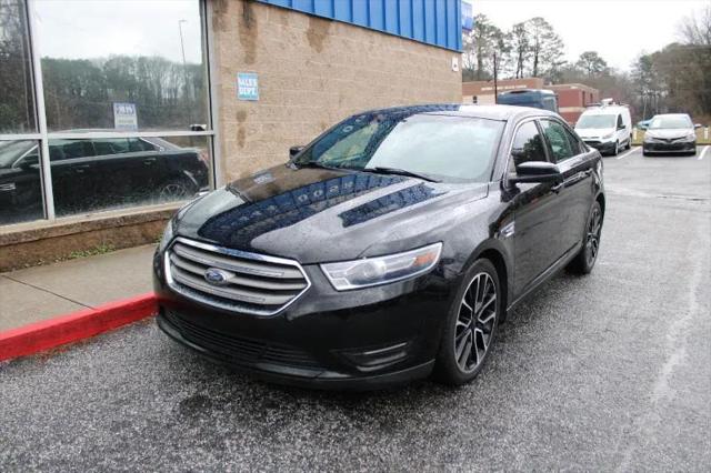 2018 Ford Taurus SEL
