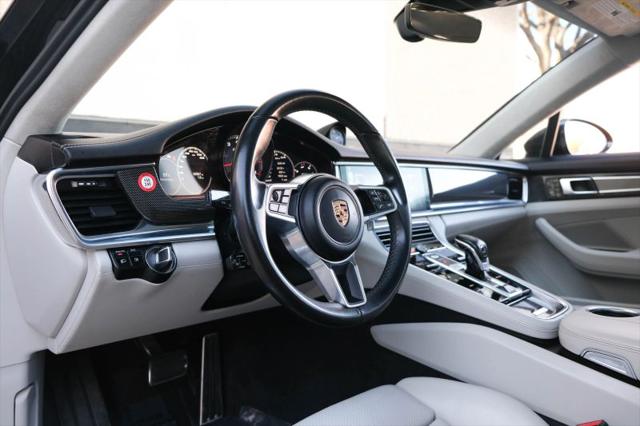 2017 Porsche Panamera Turbo