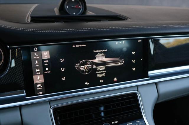 2017 Porsche Panamera Turbo