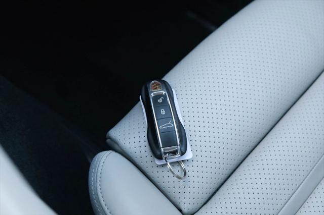 2017 Porsche Panamera Turbo