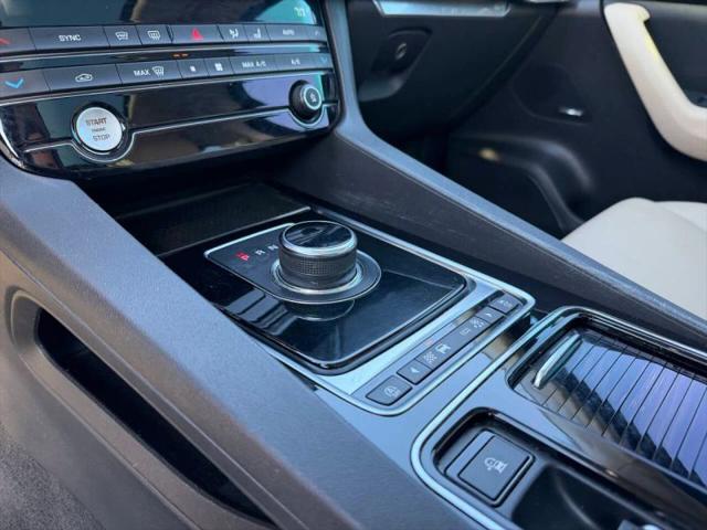 2018 Jaguar F-PACE 30t Premium
