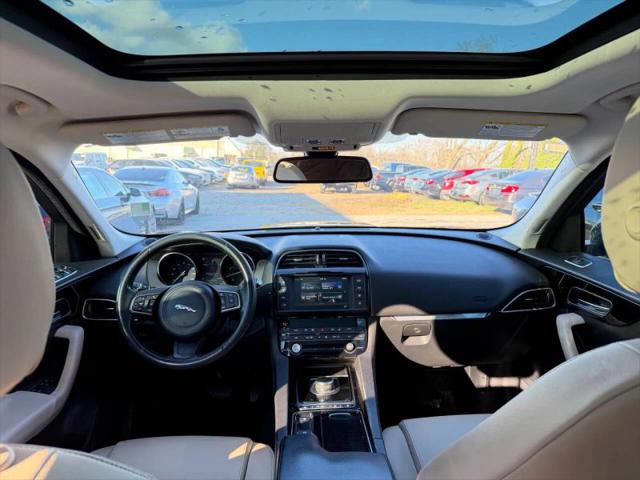 2018 Jaguar F-PACE 30t Premium