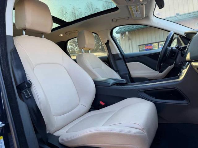 2018 Jaguar F-PACE 30t Premium