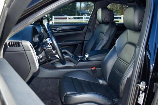 2021 Porsche Cayenne Base