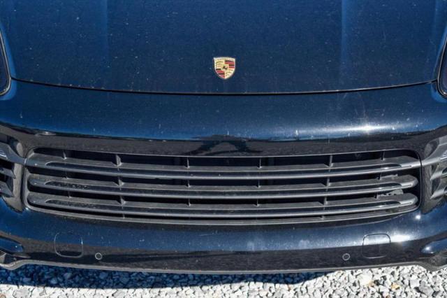 2021 Porsche Cayenne Base