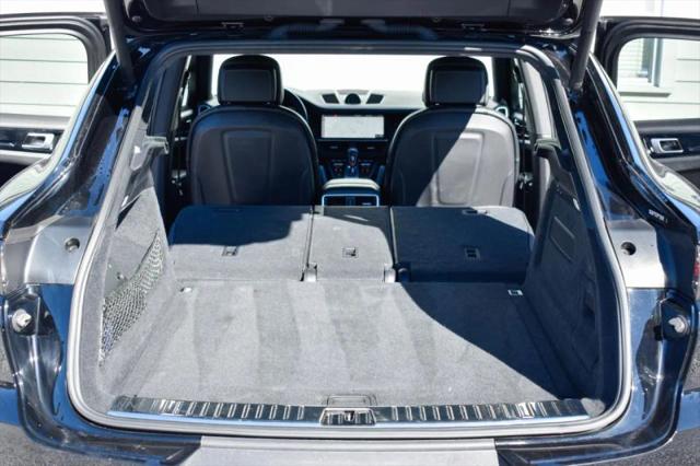 2021 Porsche Cayenne Base