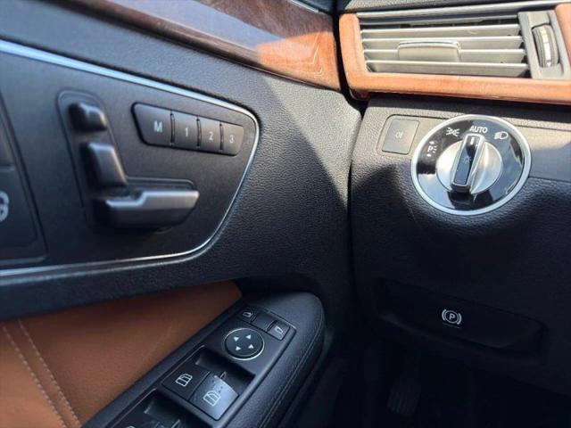 2013 Mercedes-Benz E-CLASS E 550 4MATIC