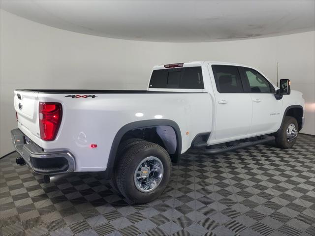 2026 Chevrolet Silverado 3500HD Crew Cab, Long Bed, LT Dual Rear Wheel, RWD