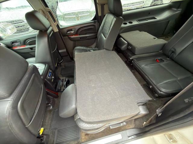 2012 Cadillac Escalade ESV Luxury