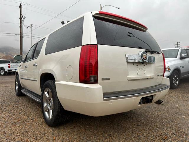 2012 Cadillac Escalade ESV Luxury