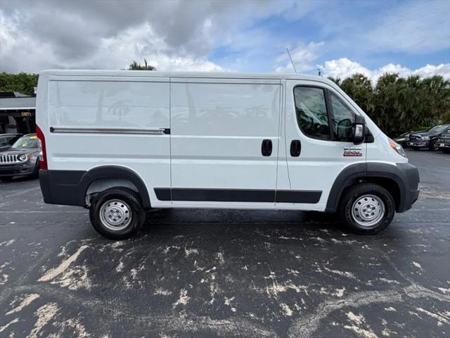2017 Ram ProMaster Cargo Van Low Roof 136" WB