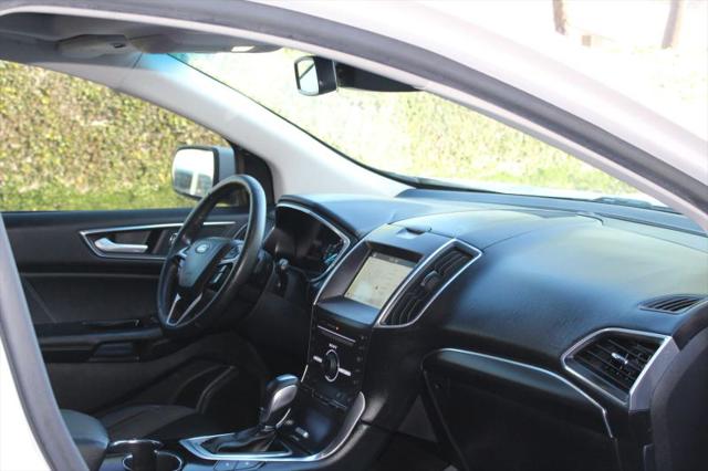 2016 Ford Edge Sport