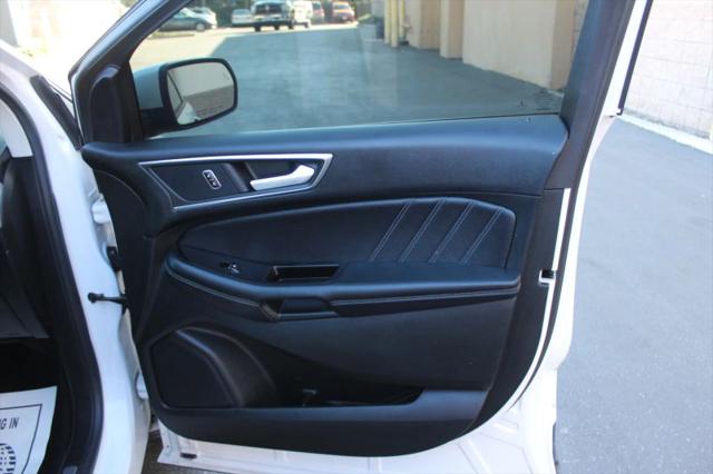 2016 Ford Edge Sport