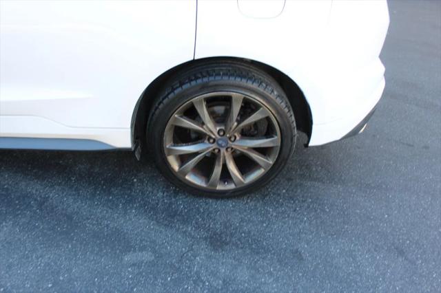 2016 Ford Edge Sport