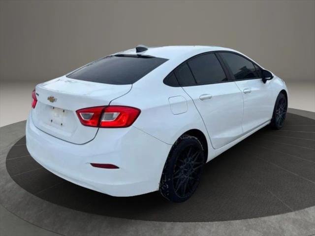 2018 Chevrolet Cruze LS Manual