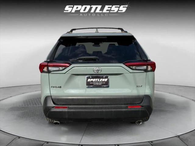 2019 Toyota RAV4 XLE Premium