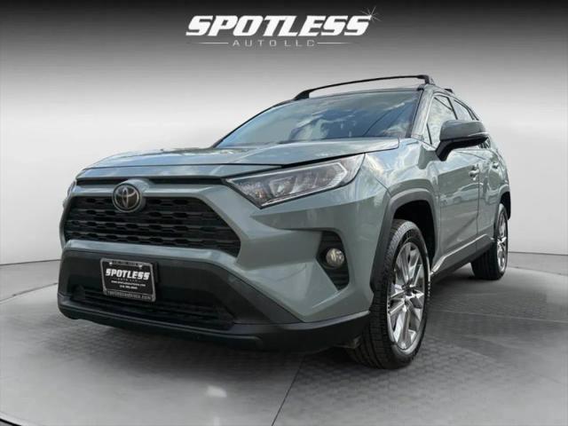2019 Toyota RAV4 XLE Premium