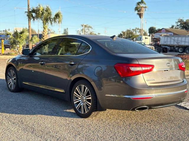 2014 Kia Cadenza Premium