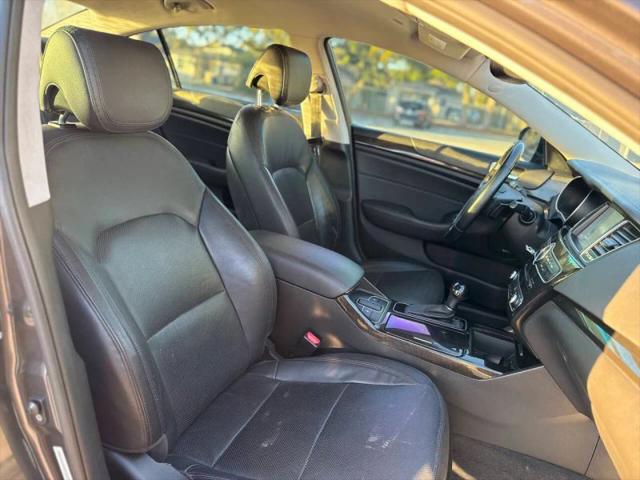2014 Kia Cadenza Premium