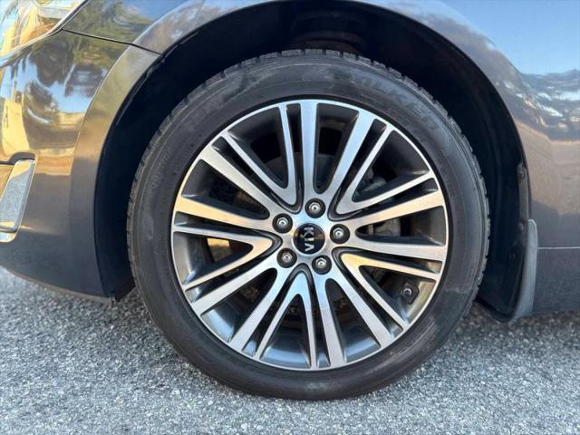2014 Kia Cadenza Premium