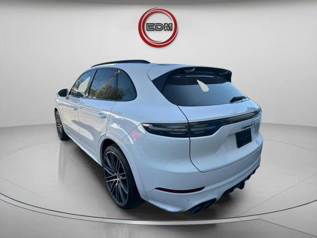 2021 Porsche Cayenne GTS