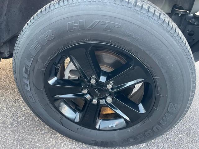 2020 Jeep Wrangler Sahara Altitude 4X4