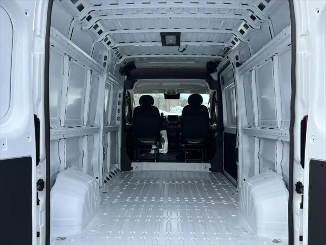 2026 Ram ProMaster 2500 Cargo Van Tradesman High Roof 159" WB w/Pass Seat