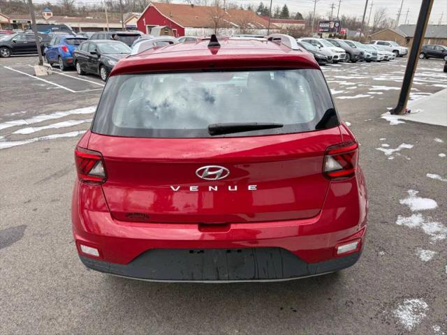 2021 Hyundai Venue SEL