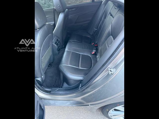2019 Jaguar XE 25t Prestige