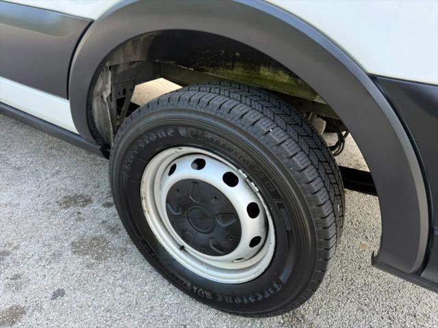 2021 Ford Transit Cargo Van Medium Roof w/LWB