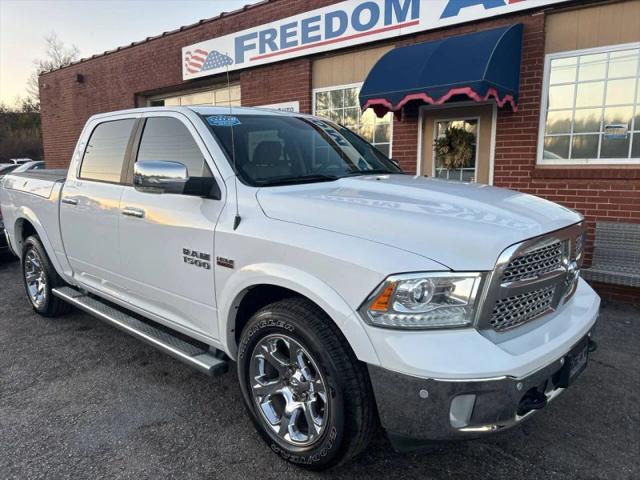 2017 Ram 1500 Laramie Crew Cab 4x4 5'7" Box