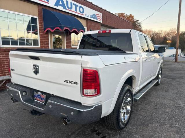 2017 Ram 1500 Laramie Crew Cab 4x4 5'7" Box