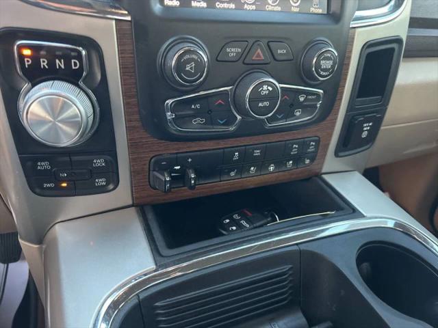 2017 Ram 1500 Laramie Crew Cab 4x4 5'7" Box