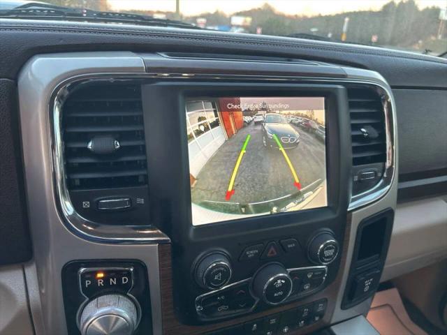 2017 Ram 1500 Laramie Crew Cab 4x4 5'7" Box