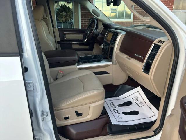 2017 Ram 1500 Laramie Crew Cab 4x4 5'7" Box
