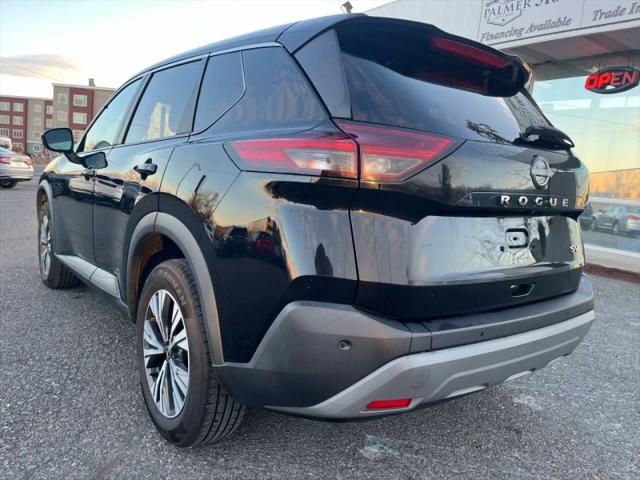 2022 Nissan Rogue SV FWD