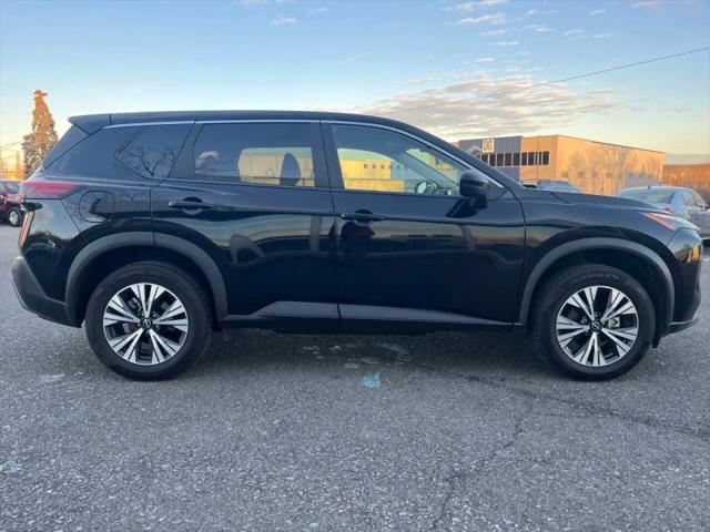 2022 Nissan Rogue SV FWD
