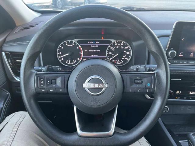 2022 Nissan Rogue SV FWD