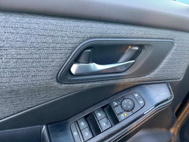 2022 Nissan Rogue SV FWD