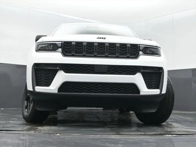 2026 Jeep Grand Cherokee Altitude 4x4