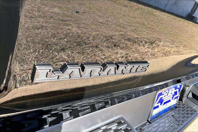 2026 Ram 1500 Laramie Crew Cab 4x4 5'7" Box