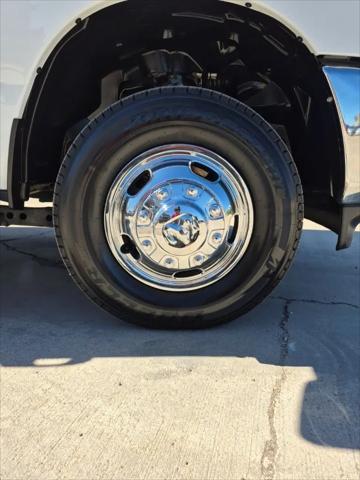 2024 Ram 3500 Big Horn Crew Cab 4x4 8' Box