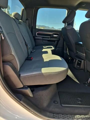 2024 Ram 3500 Big Horn Crew Cab 4x4 8' Box